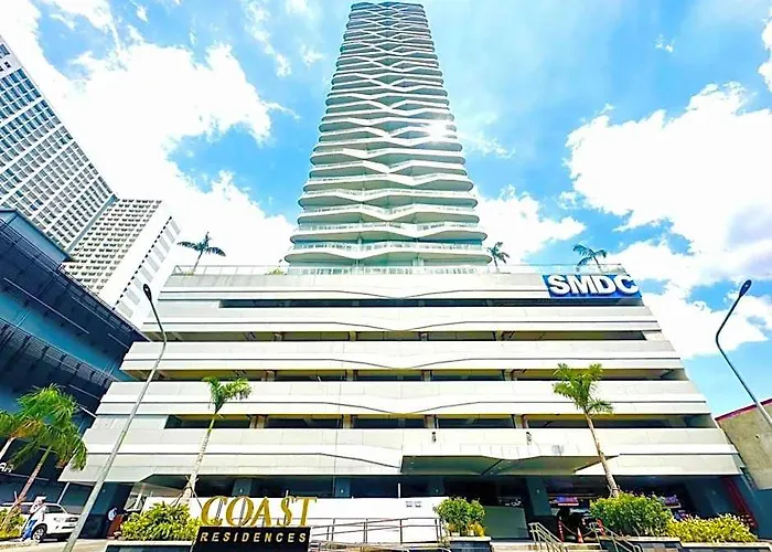 Coast Residences - 2 Bedroom With Balcony Facing Mall Of Asia, Bay & Pool View 4*