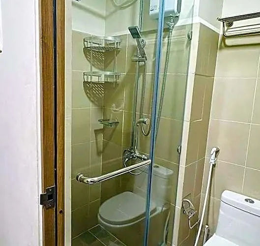 Hotel Coast Residences - 2 Bedroom With Balcony Facing Mall Of Asia, Bay & Pool View Manila
